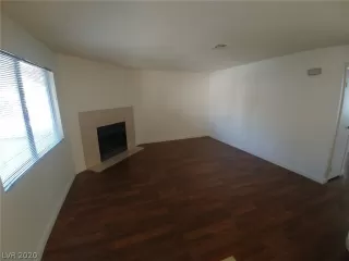 Photo #4: 2250269 Listing 