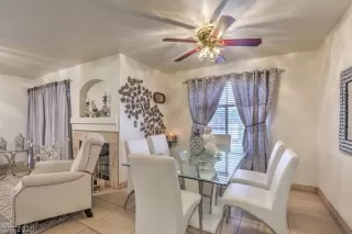 Photo #4: 2250290 Listing