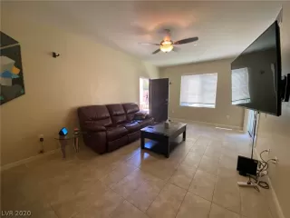 Photo #2: 2250299 Listing 