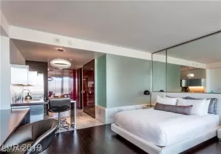 Photo #4: 2250400 Listing