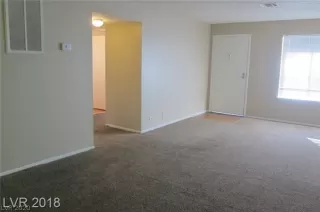 Photo #4: 2250413 Listing 