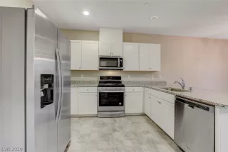 Photo #3: 2250526 Listing 