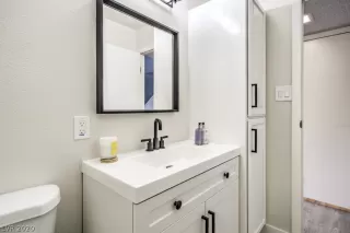 Photo #6: 2250530 Listing 