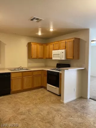 Photo #5: 2250575 Listing 