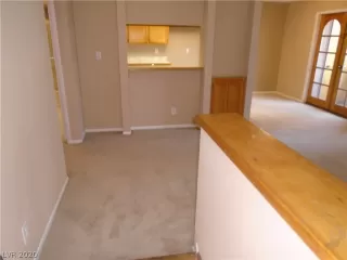 Photo #5: 2250612 Listing 