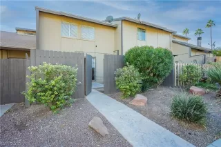 Photo #1: 2250635 Listing 