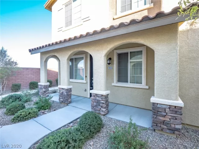 MLS: 2250663 Condo For Sale