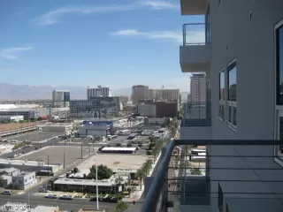 Photo #4: 2250666 Listing