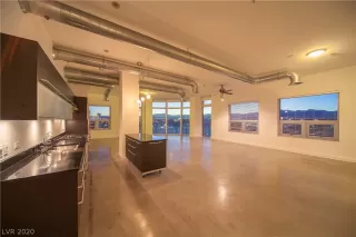 Photo #4: 2250667 Listing 