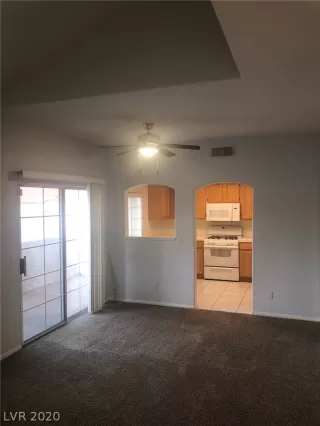 Photo #2: 2250713 Listing 