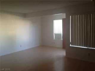 Photo #1: 2250742 Listing 