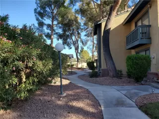 Photo #3: 2250746 Listing 