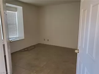 Photo #6: 2250746 Listing 