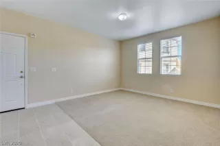 Photo #3: 2250764 Listing