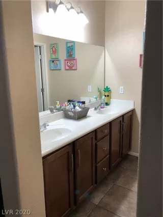 Photo #5: 2250874 Listing 