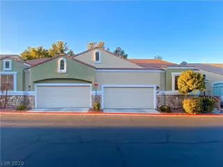 Photo #1: 2250912 Listing