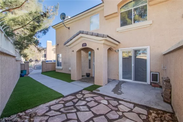 MLS: 2250933 Condo For Sale