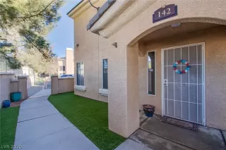 Photo #1: 2250933 Listing