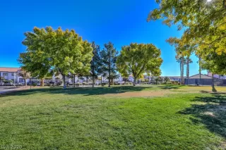 Photo #4: 2250957 Listing