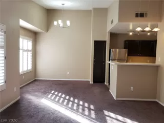 Photo #5: 2250972 Listing 