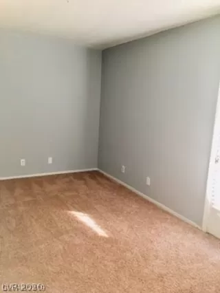 Photo #4: 2250974 Listing 