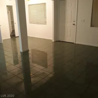 Photo #2: 2250977 Listing 