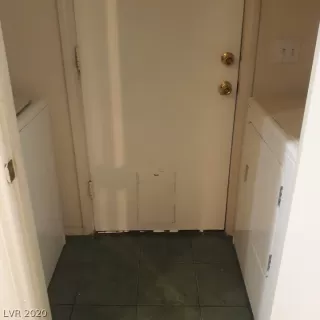 Photo #5: 2250977 Listing 