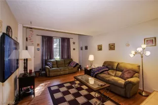 Photo #5: 2250990 Listing 