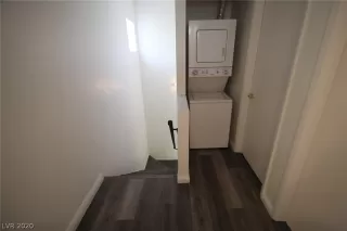 Photo #4: 2251044 Listing 