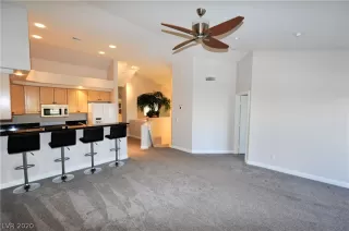 Photo #6: 2251066 Listing