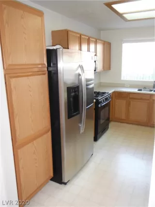 Photo #3: 2251068 Listing 