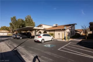 Photo #3: 2251132 Listing