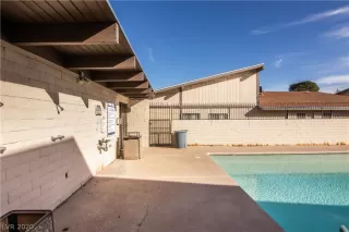 Photo #5: 2251132 Listing