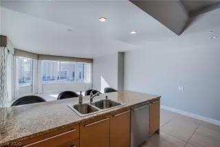 Photo #6: 2251138 Listing