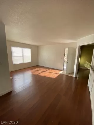 Photo #2: 2251161 Listing