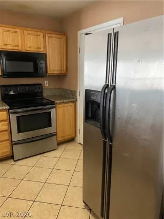 Photo #6: 2251161 Listing