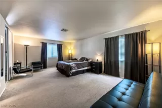 Photo #2: 2251194 Listing