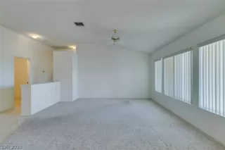 Photo #3: 2251245 Listing