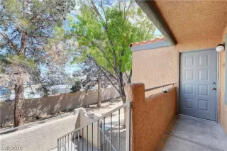 Photo #3: 2251251 Listing 