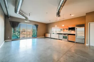 Photo #1: 2251272 Listing