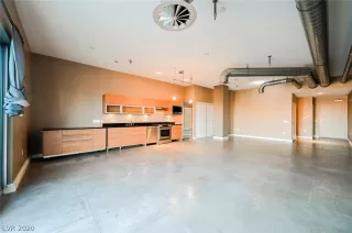 Photo #2: 2251272 Listing