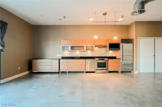 Photo #5: 2251272 Listing