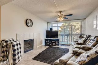 Photo #1: 2251304 Listing