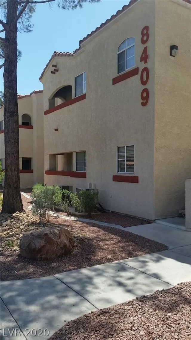 MLS: 2251338 Condo For Sale