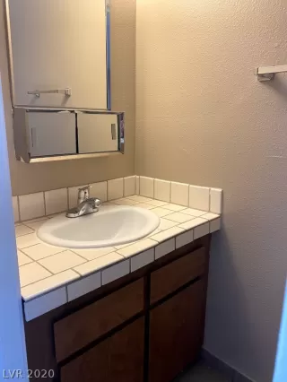 Photo #2: 2251351 Listing 