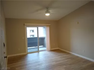 Photo #3: 2251364 Listing