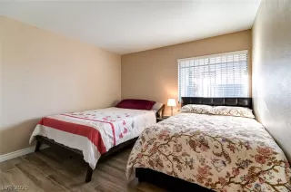 Photo #6: 2251382 Listing 