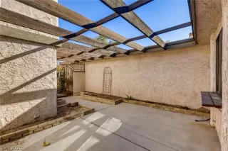 Photo #3: 2251484 Listing 