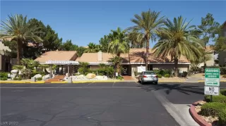 Photo #2: 2251500 Listing 