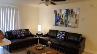 Photo #4: 2251500 Listing 